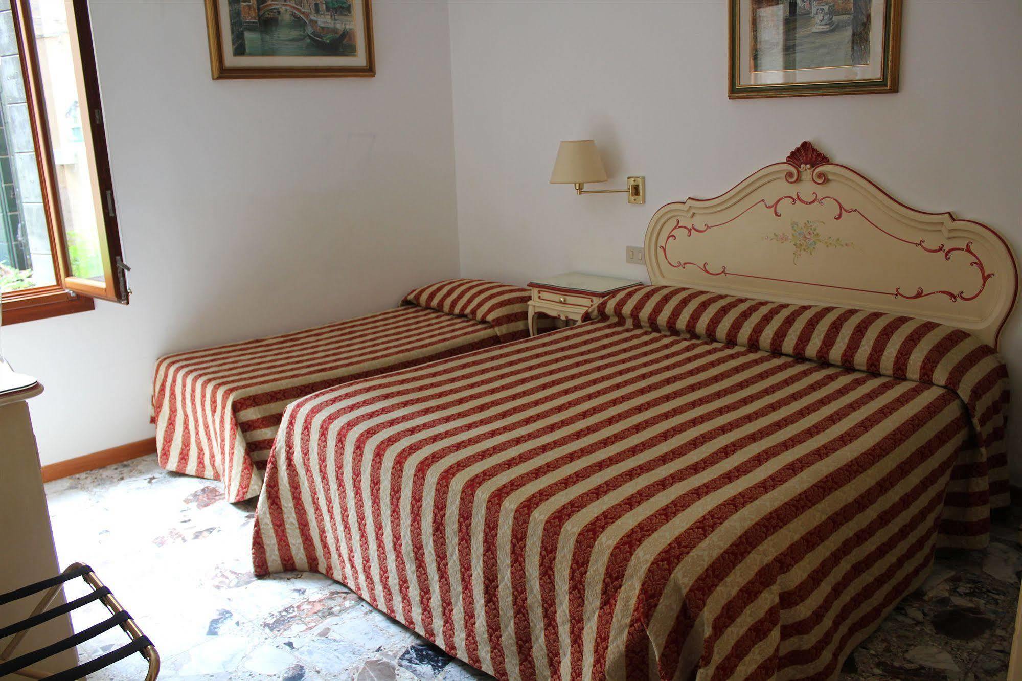 Guesthouse Al Profeta 威尼斯 外观 照片